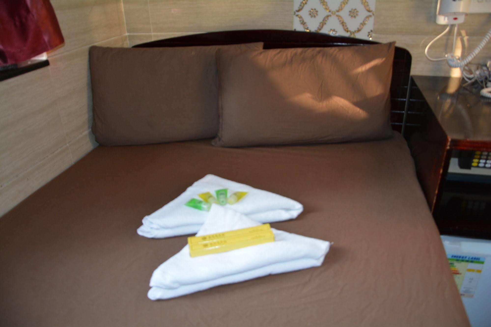 Everest Base Camp Hostel Hong Kong Ngoại thất bức ảnh